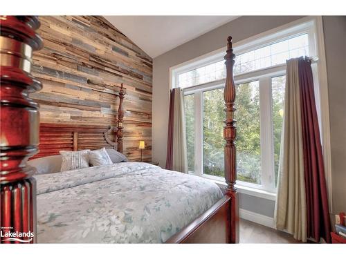 80 Corey Crescent, Tobermory, ON - Indoor Photo Showing Bedroom