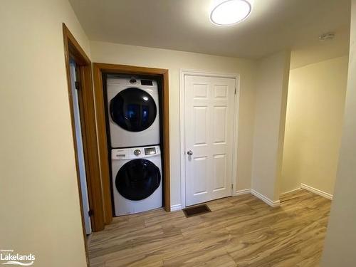 473 Sixth Street, Collingwood, ON - Indoor Photo Showing Laundry Room