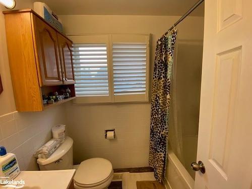 473 Sixth Street, Collingwood, ON - Indoor Photo Showing Bathroom