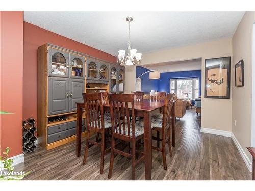 47 Caribou Trail, Wasaga Beach, ON - Indoor Photo Showing Dining Room