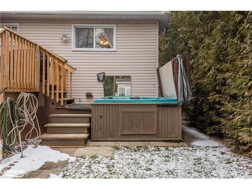 47 Caribou Trail, Wasaga Beach, ON - Outdoor With Exterior