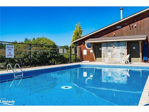 627 Johnston Park Avenue, Collingwood, ON - Outdoor With In Ground Pool With Backyard