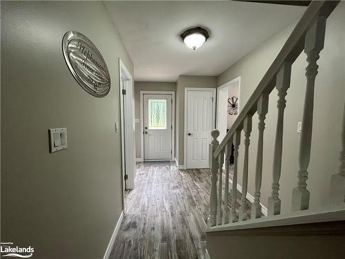 1035 Pebble Brook Lane, Algonquin Highlands, ON - Indoor Photo Showing Other Room
