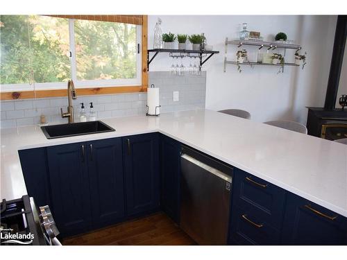 116 Old Highway 26, Meaford Municipality, ON - Indoor Photo Showing Kitchen