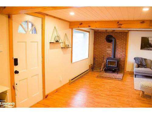 116 Old Highway 26, Meaford Municipality, ON - Indoor With Fireplace