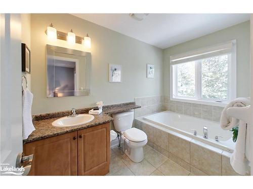 1 Covington Blue Crescent, Wasaga Beach, ON - Indoor Photo Showing Bathroom