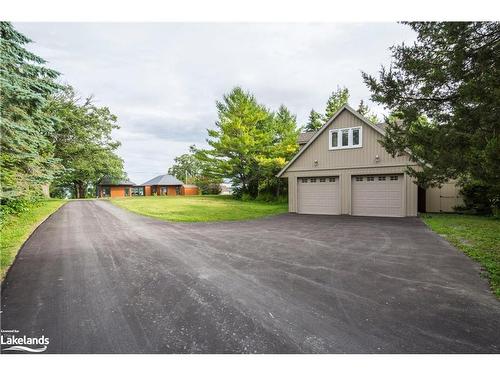 131 Peats Point Road, Prince Edward County, ON - Outdoor