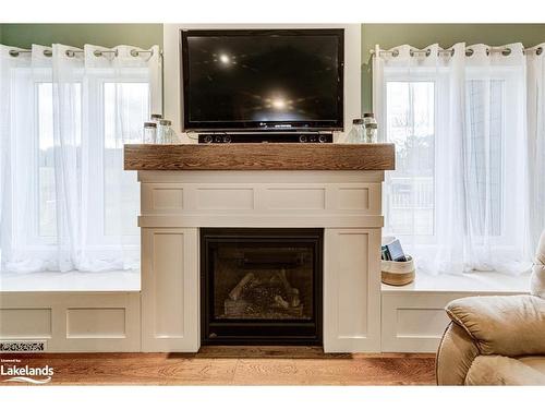 6 Deanna Drive, Wasaga Beach, ON - Indoor Photo Showing Living Room With Fireplace