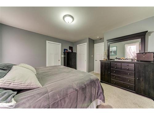 6 Deanna Drive, Wasaga Beach, ON - Indoor Photo Showing Bedroom
