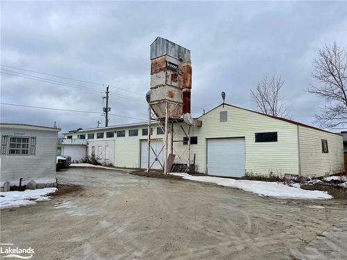 7446 County Road 91, Stayner, ON 