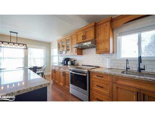 215 Avery Point Road, Sebright, ON - Indoor Photo Showing Kitchen