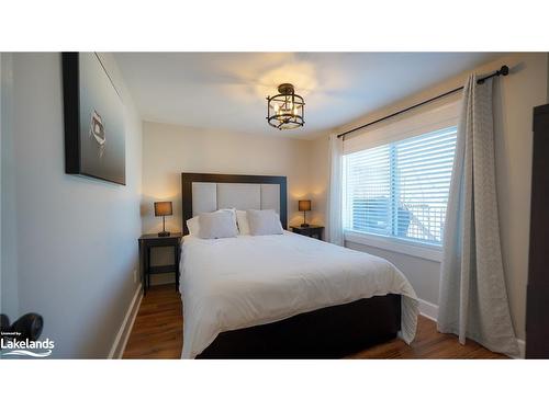 215 Avery Point Road, Sebright, ON - Indoor Photo Showing Bedroom