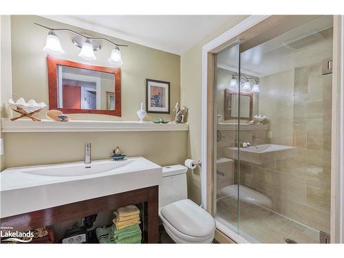 5 Sheffield Terrace, Collingwood, ON - Indoor Photo Showing Bathroom