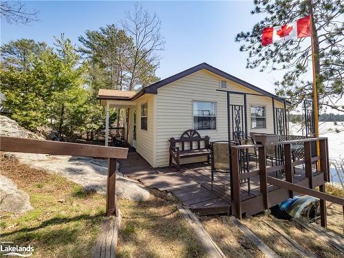 1055 Evanswood Drive, Kilworthy, ON - Outdoor