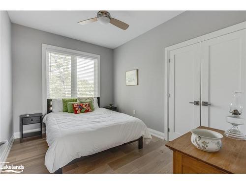 164 Prisque Road, Honey Harbour, ON - Indoor Photo Showing Bedroom