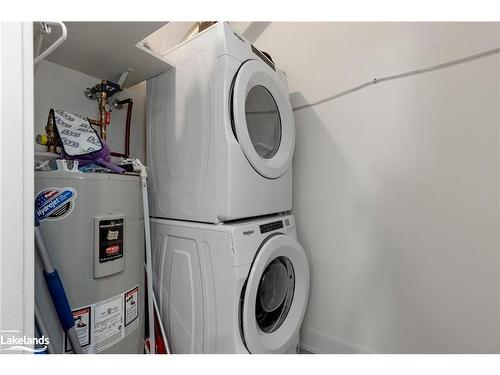 305-20 Salt Dock Road, Parry Sound, ON - Indoor Photo Showing Laundry Room