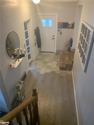 202 Seventh Street, Midland, ON - Indoor Photo Showing Other Room
