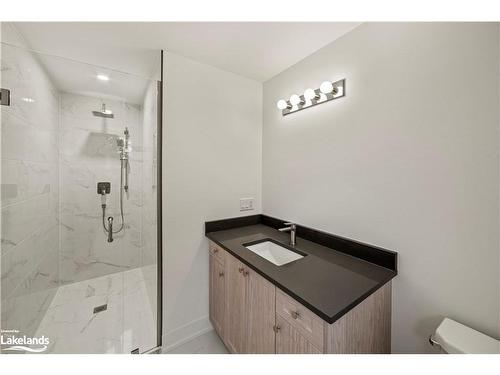 11 Locke Avenue, Stayner, ON - Indoor Photo Showing Bathroom
