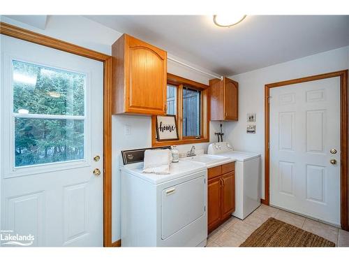 3767 South Portage Road, Huntsville, ON - Indoor Photo Showing Laundry Room