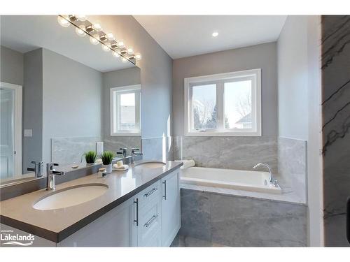 43 Country Crescent, Meaford, ON - Indoor Photo Showing Bathroom