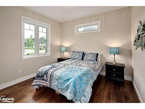 105 High Bluff Lane, Thornbury, ON - Indoor Photo Showing Bedroom
