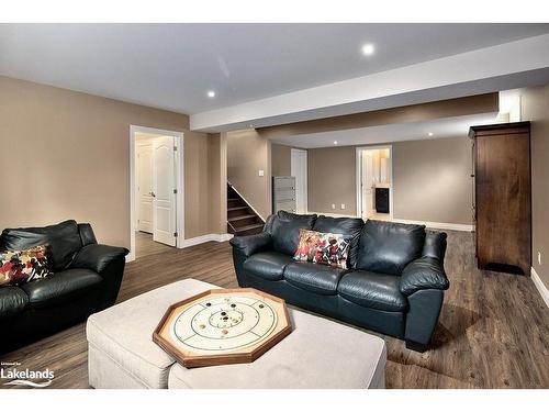 105 High Bluff Lane, Thornbury, ON - Indoor Photo Showing Bedroom