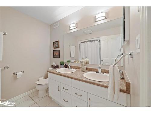 2720 Haliburton Lake Road, Eagle Lake, ON - Indoor Photo Showing Bathroom