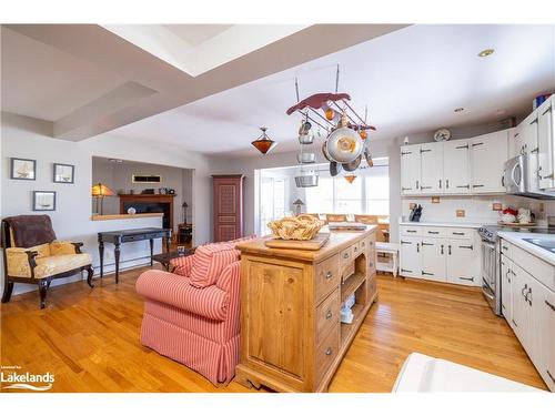 127A Wind Rose Lane, Burk'S Falls, ON - Indoor Photo Showing Kitchen