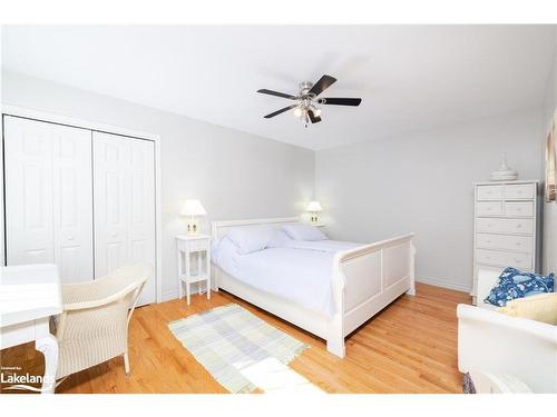 127A Wind Rose Lane, Burk'S Falls, ON - Indoor Photo Showing Bedroom