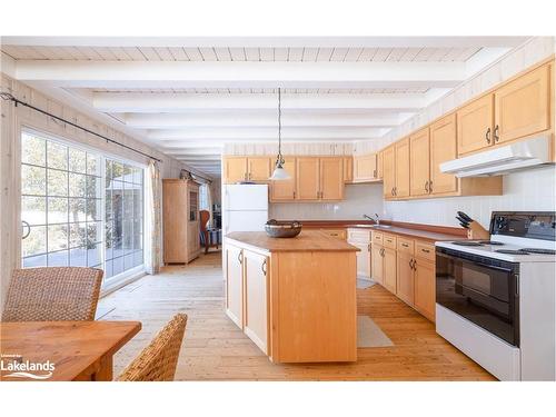 127A Wind Rose Lane, Burk'S Falls, ON - Indoor Photo Showing Kitchen With Double Sink