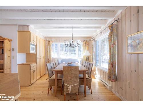 127A Wind Rose Lane, Burk'S Falls, ON - Indoor Photo Showing Dining Room