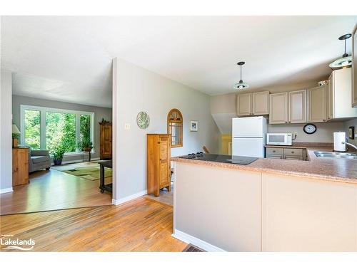 159211 7Th Line, Meaford, ON - Indoor Photo Showing Kitchen