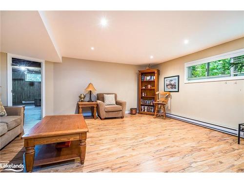 159211 7Th Line, Meaford, ON - Indoor