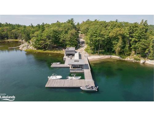 4 B415 Bernyk Island, Archipelago South, ON - Outdoor With Body Of Water With View