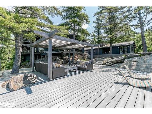 4 B415 Bernyk Island, Archipelago South, ON - Outdoor With Deck Patio Veranda