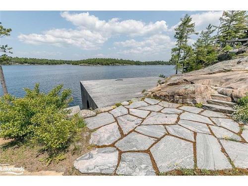 4 B415 Bernyk Island, Archipelago South, ON - Outdoor With Body Of Water With View