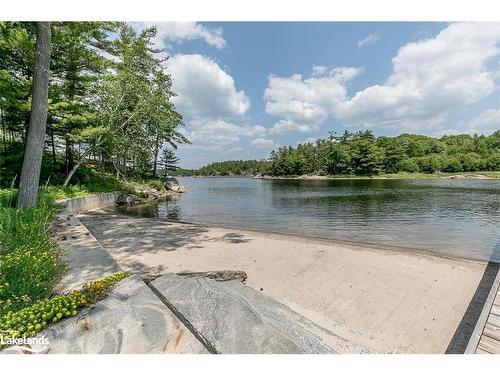 4 B415 Bernyk Island, Archipelago South, ON - Outdoor With Body Of Water With View