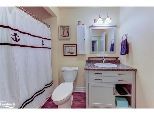 23 Greenway Drive, Wasaga Beach, ON - Indoor Photo Showing Bathroom