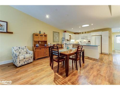 23 Greenway Drive, Wasaga Beach, ON - Indoor Photo Showing Dining Room
