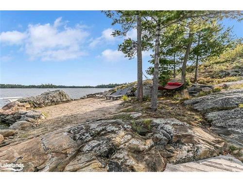 B686-8 Derbyshire Island, Archipelago, ON - Outdoor With Body Of Water With View