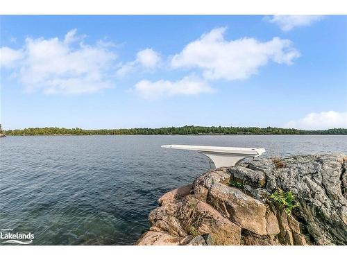 B686-8 Derbyshire Island, Archipelago, ON - Outdoor With Body Of Water With View