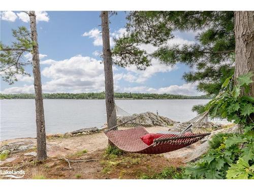 B686-8 Derbyshire Island, Archipelago, ON - Outdoor With Body Of Water With View