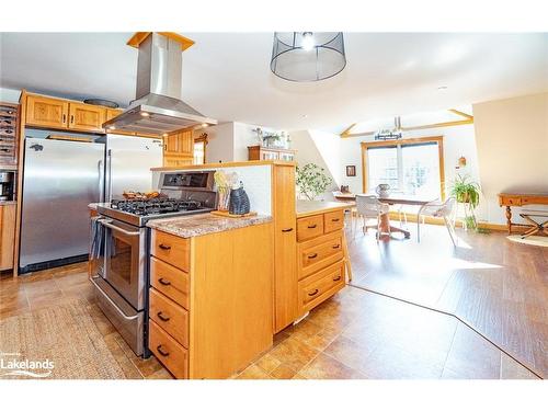 2072 Highway 520, Burk'S Falls, ON - Indoor Photo Showing Kitchen With Stainless Steel Kitchen