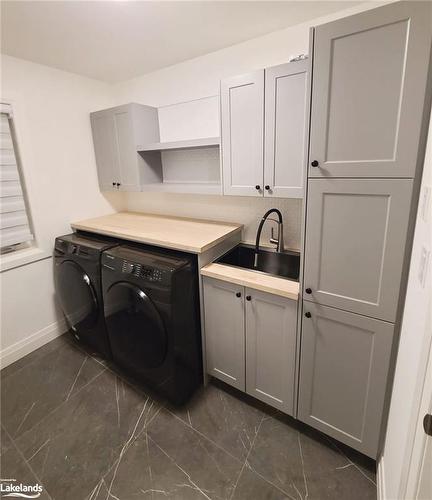 178 Courtland Street, The Blue Mountains, ON - Indoor Photo Showing Laundry Room