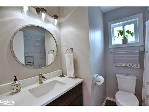 16 Acorn Crescent, Wasaga Beach, ON - Indoor Photo Showing Bathroom