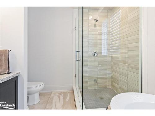 113 Tekiah Road, The Blue Mountains, ON - Indoor Photo Showing Bathroom