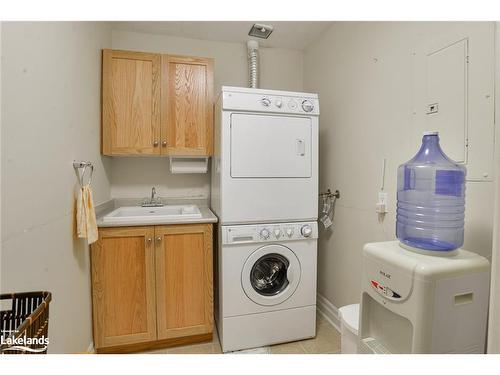 304-110 Steamship Bay Road, Gravenhurst, ON - Indoor Photo Showing Laundry Room