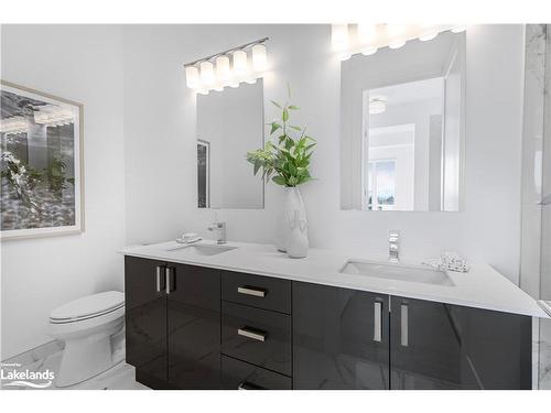 609-1 Hume Street, Collingwood, ON - Indoor Photo Showing Bathroom