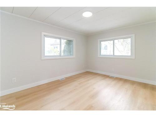 15 Hawthorne Drive, Innisfil, ON - Indoor Photo Showing Other Room