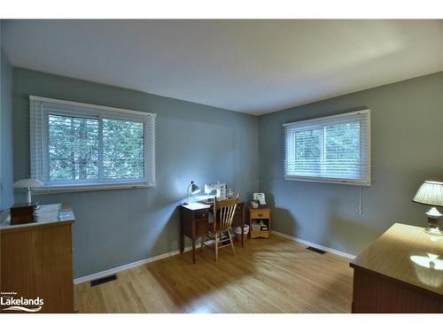 1030 Sixth Street, Clearview, ON - Indoor Photo Showing Other Room